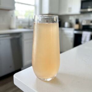Peach Bellini Cocktail Recipe