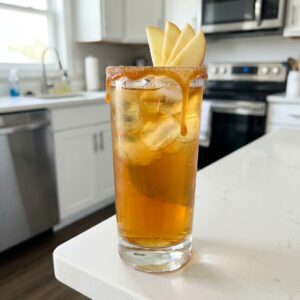 Caramel Apple Whiskey Cocktail Recipe