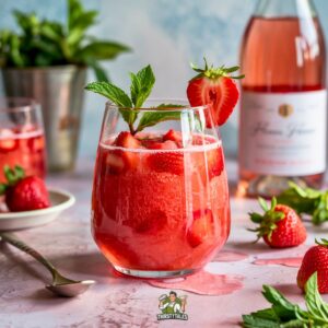 Strawberry Rosé Slushie Cockatil Recipe