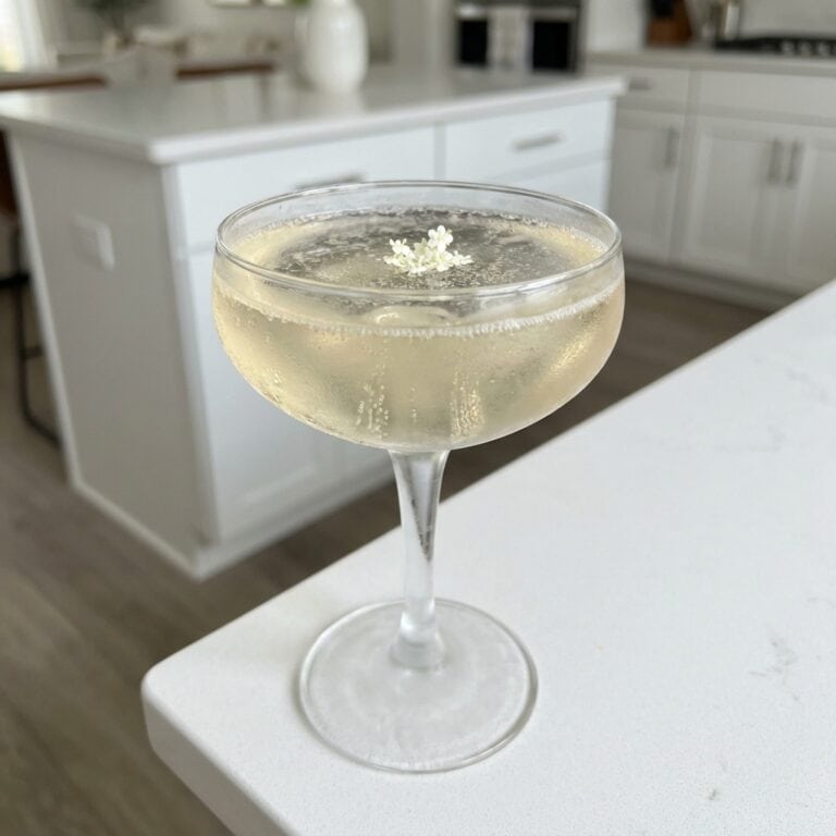 French Elderflower 75 Cocktail Recipe