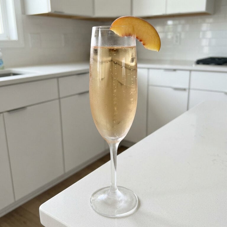 Peach Bellini Spritz Cocktail Recipe