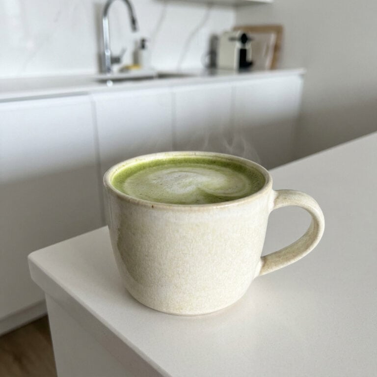 Classic Hot Matcha Latte Cocktail Recipe