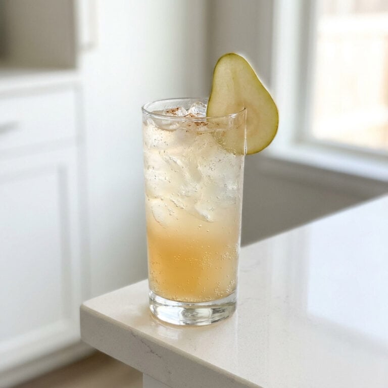 Ginger Pear Fizz Mocktail Recipe
